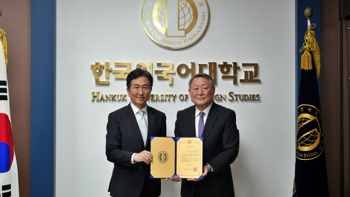 김기주 동문(경제 80), ‘경제학부 김기주장학금’ 기부 서명식 개최 대표이미지